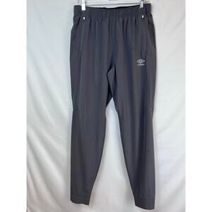 Umbro Men's Gray Athletic Athleisure Joggers Size Medium Comfortable Fit Casual